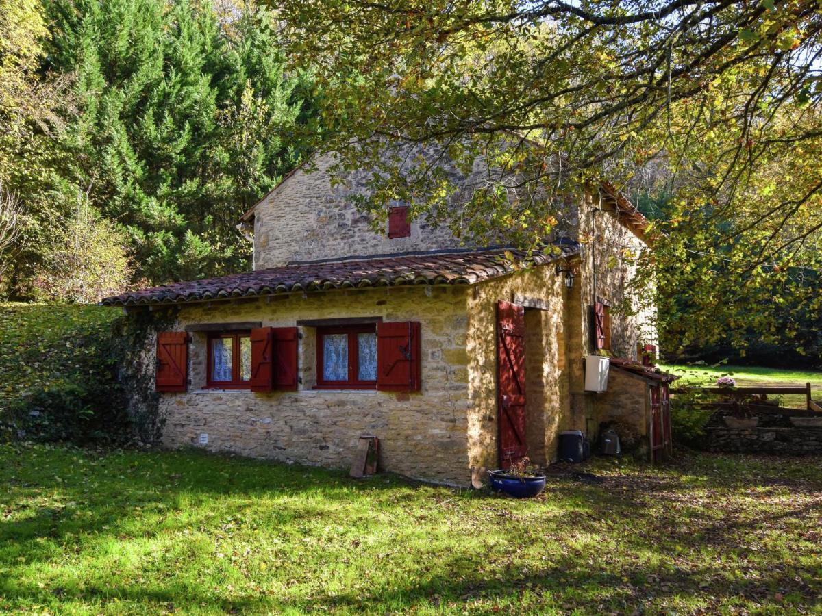 Cosy Holiday Home In Lantheuil With Garden 维尔弗兰彻杜波里 外观 照片