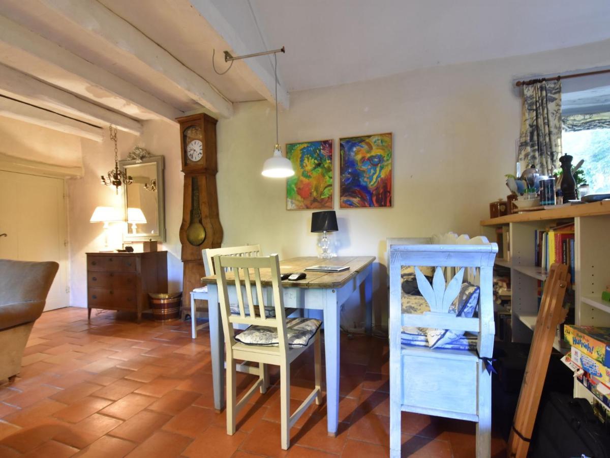 Cosy Holiday Home In Lantheuil With Garden 维尔弗兰彻杜波里 外观 照片