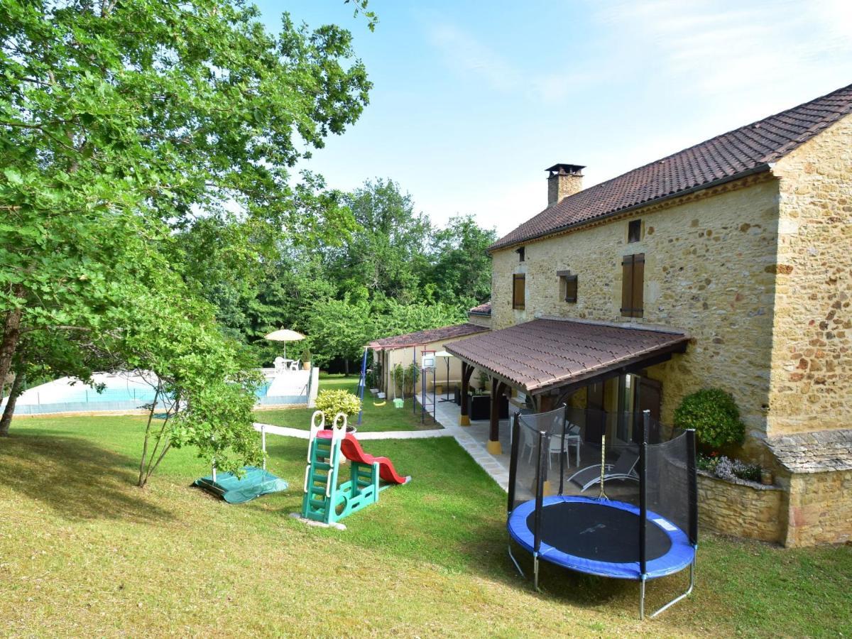 Cosy Holiday Home In Lantheuil With Garden 维尔弗兰彻杜波里 外观 照片